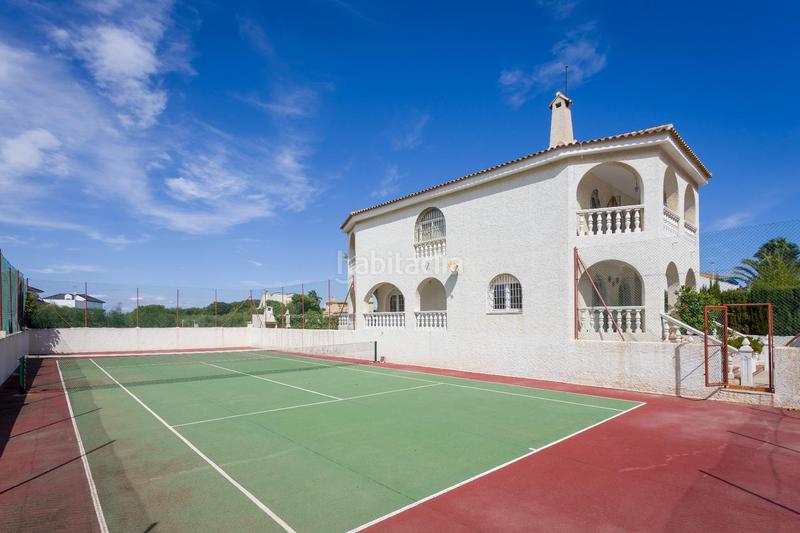 Foto f6b22356-0d2f-4cd6-a81e-7907d7e2edb4. Chalet con riscaldamento parcheggio piscina in Entremares Manga del Mar Menor (La)