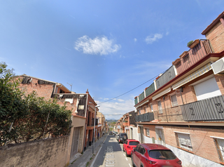 Pis a Rubi. Vivienda en rubi  calle valencia