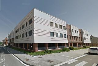 Appartement en C/ rosalia de castro  40. Vivienda y 2 garajes en miranda de ebro  calle rosala de castro