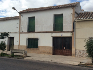 Pis a Calle fray serafin linares 51, moral de calatrava. Vivienda en moral de calatrava  calle fray serafin linares
