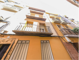 Pis a Calle san agustin 17, 00 01, zaragoza. Vivienda en zaragoza  calle san agustin