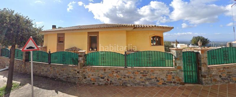 Foto b7fe1ca3-faf7-48ed-9b68-33303902c255. Piso en calle muntanyeta 5 cp 17495 chalet en palausaverdera carrer de la muntanyeta en Palau-saverdera