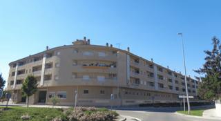 Pis  Carretera, autovía, autopista via augusta 10 cp 17600. Vivienda en figueres  pz vía augusta 10