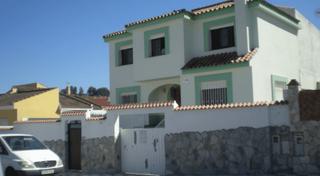 Appartement à Calle los geranios. Vivienda en los barrios  calle los geranios