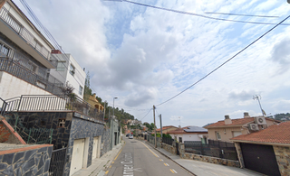 Pis  Vallirana. Vivienda en vallirana  calle colombia