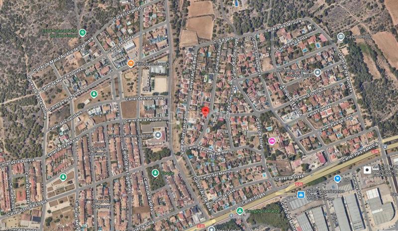 Foto bdc16edc-81ea-4cad-9d98-4604e7db4f40. Piso vivienda calle salou en el castell de Cubelles Cubelles