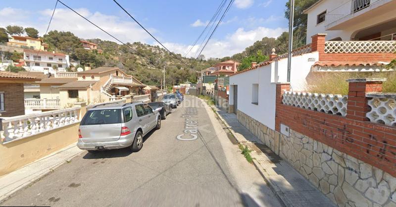 Foto e065769d-7d36-4f3d-ad77-3da16bc3dd34. Piso vivienda calle picasso en el castell de Cubelles Cubelles