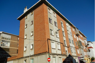 Pis  Calle sagrada familia 2. Vivienda en palencia  calle sagrada familia