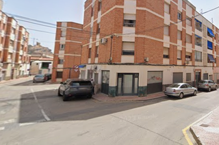 Local commercial à Calle espronceda. Local comercial en alhama de murcia  calle espronceda
