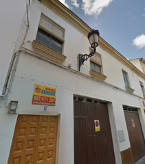 Autoparkplatz in Calle nicolás alcalá, 67. Lote 2  plazas de garaje en baena