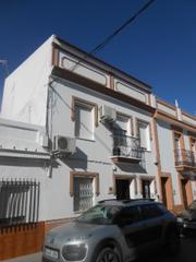 Pis  Calle reyes catolicos 11. Vivienda en lucena del puerto  calle reyes catolicos