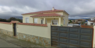 Appartement  Calle manises 16. Chalet en mentrida  calle manises