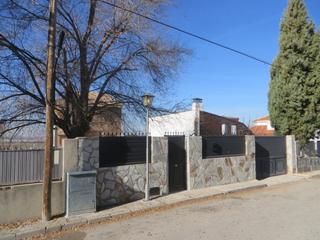 Pis  Calle olmos 22. Chalet en numancia de la sagra  calle olmos