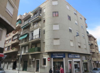 Appartement à Avenida de madrid 23. Vivienda en crevillent  avenida de madrid