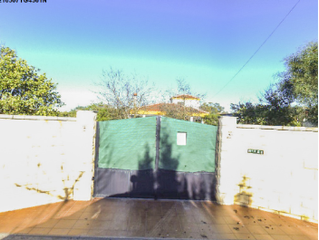 Appartement à Calle guadalquivir 4. Chalet en alcalá de guadaira  calle guadalquivir