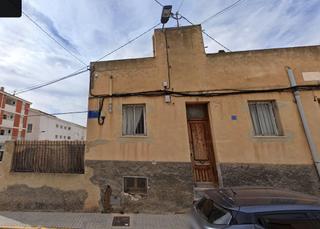 Appartement à Calle uruguai 2. Vivienda en crevillent  calle uruguai