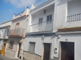 Appartement  Calle vicente aleixandre 15. Chalet en las cabezas de san juan  calle vicente aleixandre