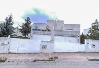 Piso en Avenida montbui 87. Chalet en caldes de montbui  avenida montbui