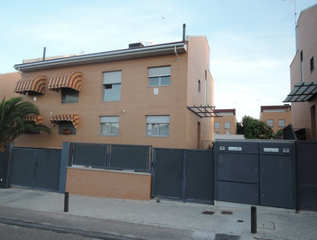 Appartement  Calle luxemburgo. Vivienda en arroyomolinos  calle luxemburgo