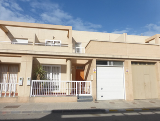 Etagenwohnung  Calle bergantin 14. Adosado en balerma  calle bergantin