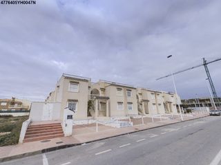 Etagenwohnung  Cl alboran 14c,. Vivienda en torrevieja  calle alboran