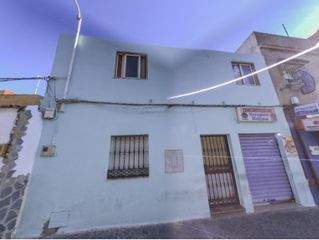 Pis a Calle cid campeador 23. Adosado en algeciras  calle cid campeador