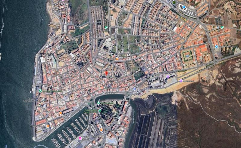 Foto c770504f-8947-421f-91e3-9423b2d5236a. Pis a urbanización quebranta 2 a Ayamonte ciudad Ayamonte