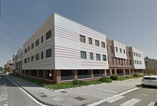 Etagenwohnung  C/ rosalia de castro  40. Vivienda y 2 garajes en miranda de ebro  calle rosalía de castro