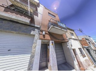 Etagenwohnung in Paseo del vint-i-dos de juliol 21. Vivienda en terrassa  paseo del vintidos de juliol