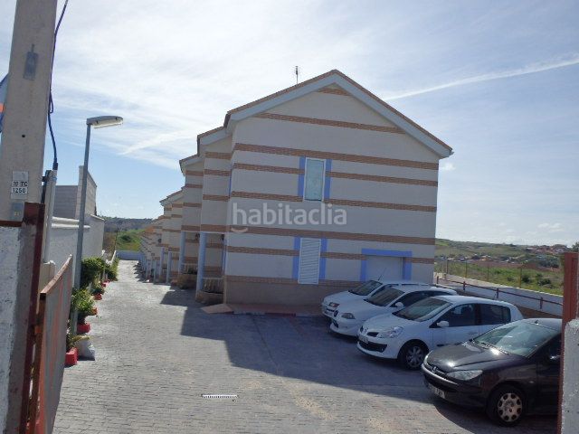Foto b5e3c92b-ad19-4eae-8dcc-284cd92e8e7b. Pis a Méntrida