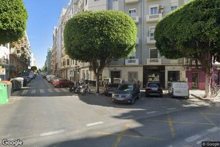 Piso en Calle centelles. Vivienda en oliva  calle centelles