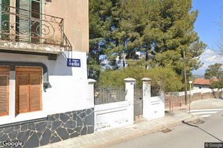 Pis a Calle vicenç perello 27. Vivienda en gelida  calle vicenç perello 27