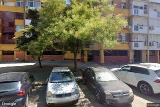 Pis a Avenida Manuel Fal Conde