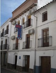 Pis a Calle Baño 13