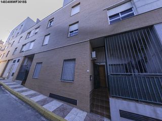 Flat in Carretera Mojonera 448