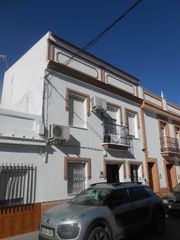 Appartement  Calle reyes catolicos 11. Vivienda en lucena del puerto  calle reyes catolicos