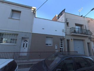 Pis a Calle de napoles 52. Vivienda en sabadell  calle de napoles