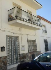 Appartement à Calle ancha 21. Vivienda en la guardia de jaén  calle ancha
