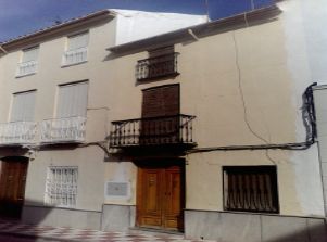 Pis a Calle Parras Bajas 50