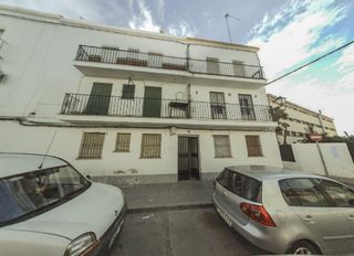 Piso  Calle lepanto 9. Adosado en lora del río  calle lepanto