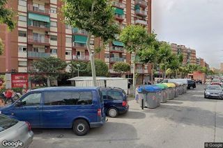 Pis a Avenida Marques De San Mori