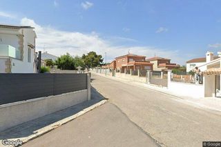 Pis a Calle Torredembarra Urb. Gaviota