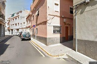 Pis a Calle Àngel Guimerà