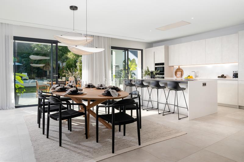 Foto 39467c0f-6aa5-48cc-b9b4-cf01e933aa82. Chalet dans calle 04b nva andaluc 202 dans Nueva Andalucía centro Marbella