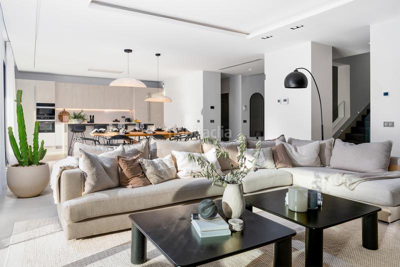 Foto 4940f051-129b-4a1f-8388-87f2c8c3635a. Chalet dans calle 04b nva andaluc 202 dans Nueva Andalucía centro Marbella