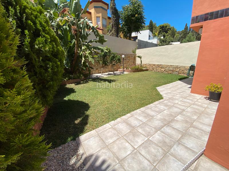 Foto 4260cc53-e83b-4b5a-b967-89d904b29c6e. Casa pareada en calle los naranjos 2a ¡descubre tu nuevo hogar en la exclusiva zona de playamar, ! esta espectacular vivienda pareada, situada a escasos en Torremolinos