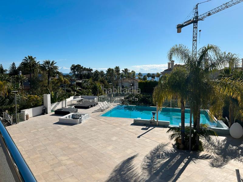 Foto 66c3e965-f473-4fef-9aa0-e5ddfae9f5e1. Xalet amb xemeneia calefacció aparcament piscina a Marbella