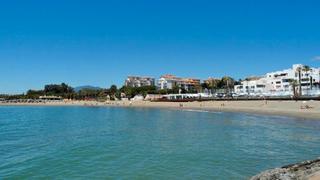 Ático en Urb. n andal marina 9. Atico duplex situado en primera linea de playa, puerto banus, ma