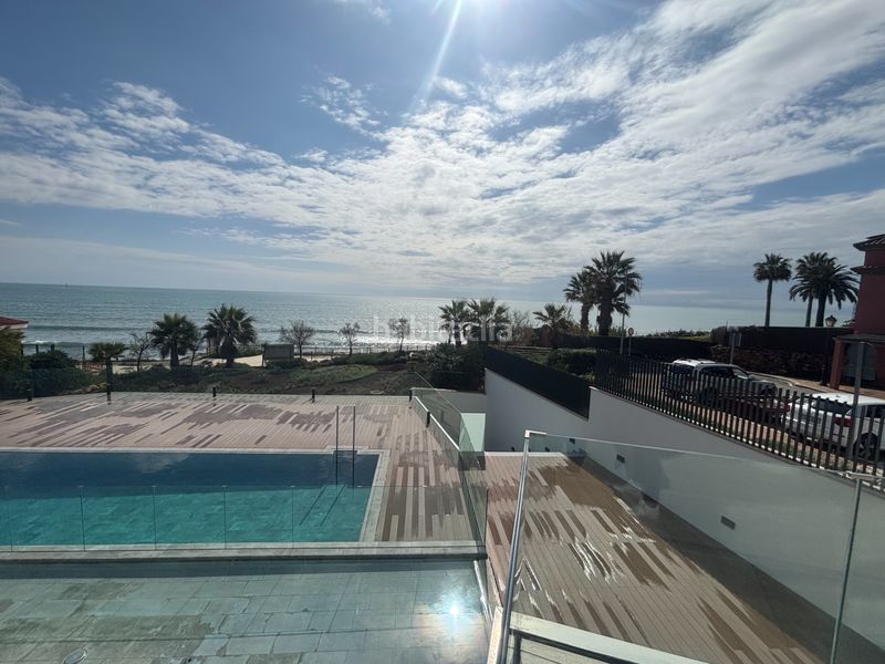 Foto 5572c883-1112-4b49-9075-e691dc642297. Etagenwohnung in urbanizacion playa de guadalobon 46e in Estepona