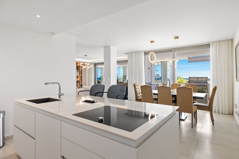Foto e951bfd8-ecff-4284-aaaa-d8ea0840f5c8. Flat in urbanizacion n andalucia l 28 in Los Naranjos Marbella